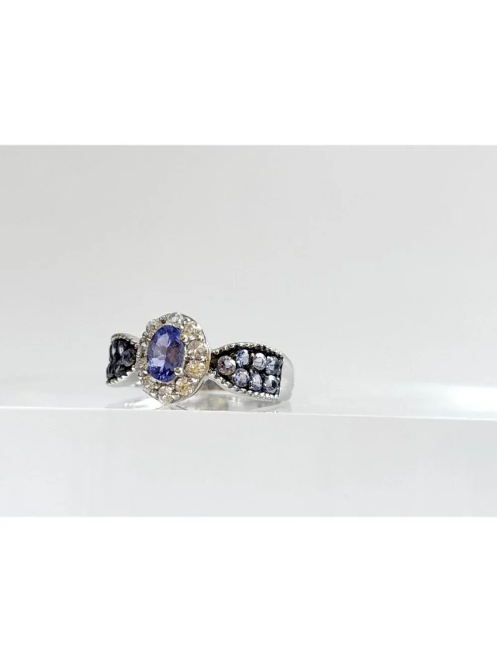 Tanzanite Gemstone Oval Cut Halo Style Sterling Silver 925 Vintage Ring - sz 8